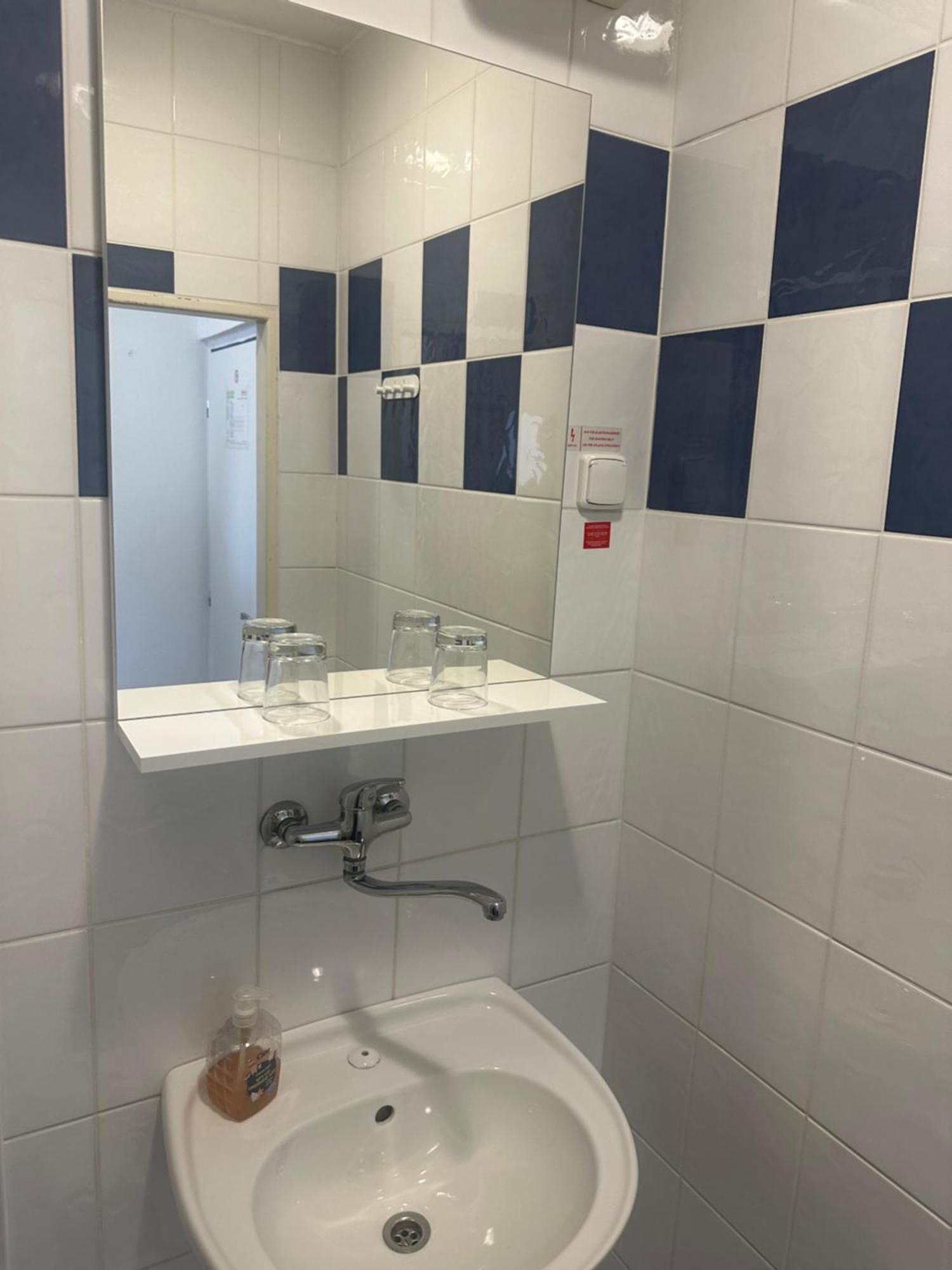 Hotel Remy Братислава Екстериор снимка