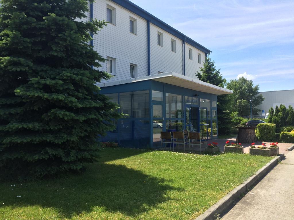 Hotel Remy Братислава Екстериор снимка